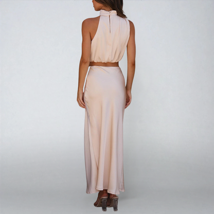 Klara – Completo Elegante Luminoso