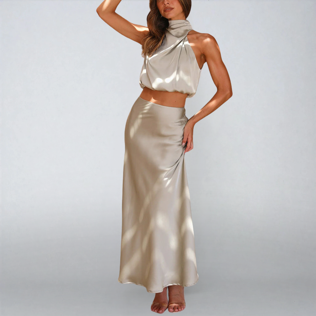Klara – Completo Elegante Luminoso